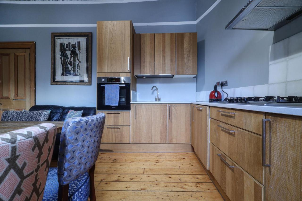 2 Bed In Great Location 15-20 Minutes Walk To Sec Apartman Glasgow Kültér fotó